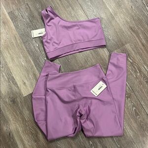 Year of Ours workout set